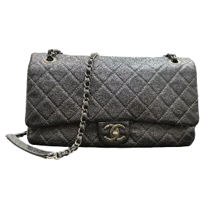 CHANEL Matelassé Caviar Skin